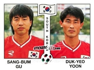 Cromo Sang-Bum Gu / Duk-Yeo Yoon - Campeonato De Futebol Mundial 1990 n. 320 - Panini