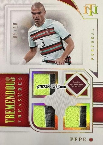 Figurina Pepe - National Treasures Road to FIFA World Cup 2022 n. TT-PE - Panini
