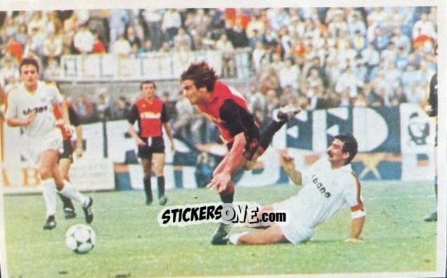 Figurina Borgonovo / Logozzo - Calciostadio 1984-1985
 n. 206 - Edis