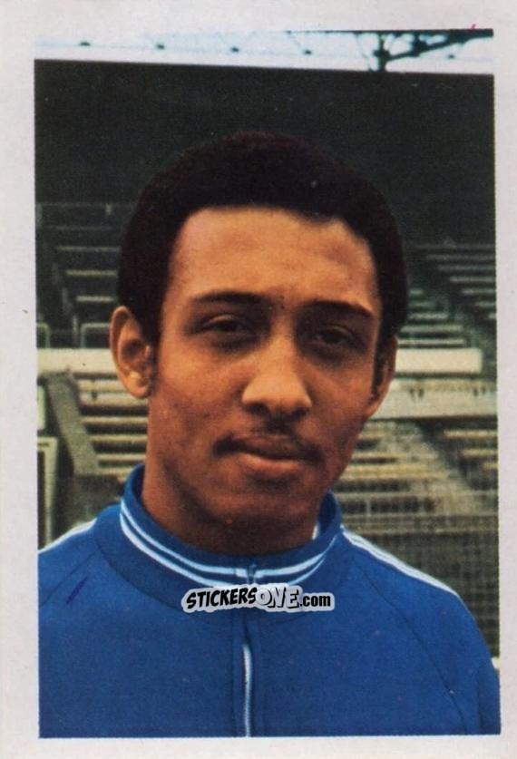 Cromo Jean-Pierre Tokoto - Football en Action 1971-1972
 n. 114 - AGEducatifs

