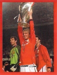 Sticker David Beckham / Raimond van der Gouw / Ryan Giggs - Manchester United. Europe 2000 n. 80 - Futera