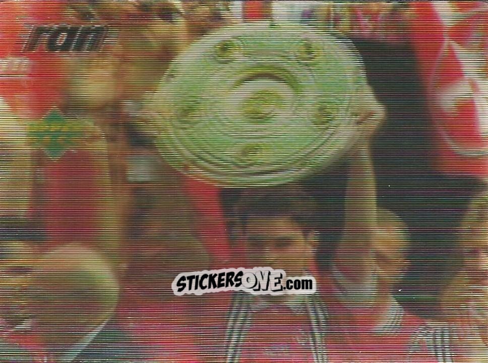 Sticker Sforza mit Meisterschale - Living Picture Fussball-Bundesliga 1998
 n. 1 - Upper Deck