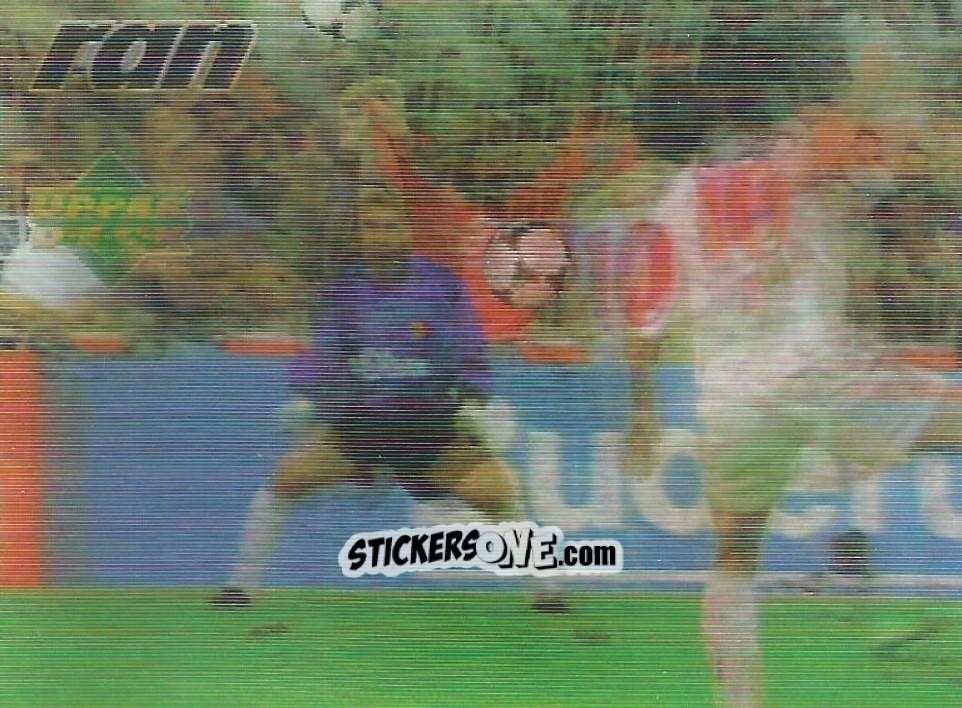 Sticker Stefan Klos mit Parade - Living Picture Fussball-Bundesliga 1998
 n. 52 - Upper Deck
