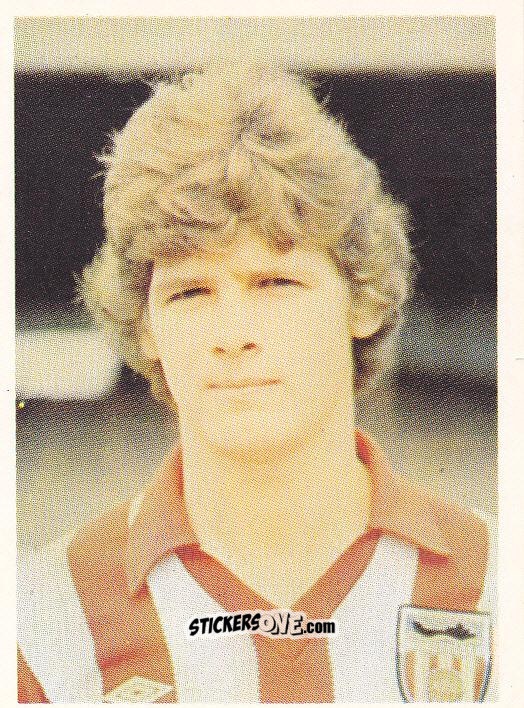 Sticker Gordon Chisholm - Football 1980-1981
 n. 256 - Daily Star
