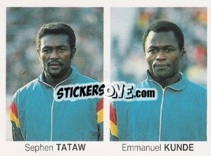 Figurina Sephen Tataw / Emmanuel Kunde - Mundial De Futbol Itália 90 n. 162 - Disvenda