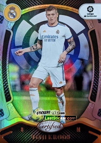 Sticker Toni Kroos - Chronicles Soccer 2021-2022
 n. LL165 - Panini