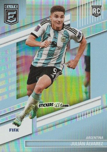 Cromo Julian Alvarez - Donruss Elite FIFA 2022-2023
 n. 17 - Panini