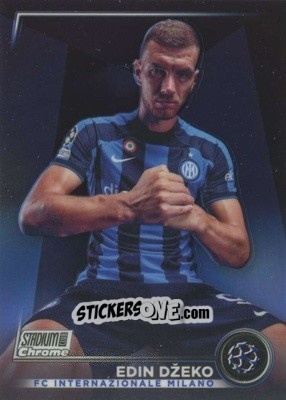 Figurina Edin Džeko - Stadium Club Chrome UEFA Club Competitions 2022-2023
 n. 94 - Topps