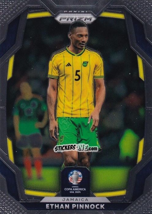 Cromo Ethan Pinnock - Prizm Copa America 2023-2024
 n. 120 - Panini