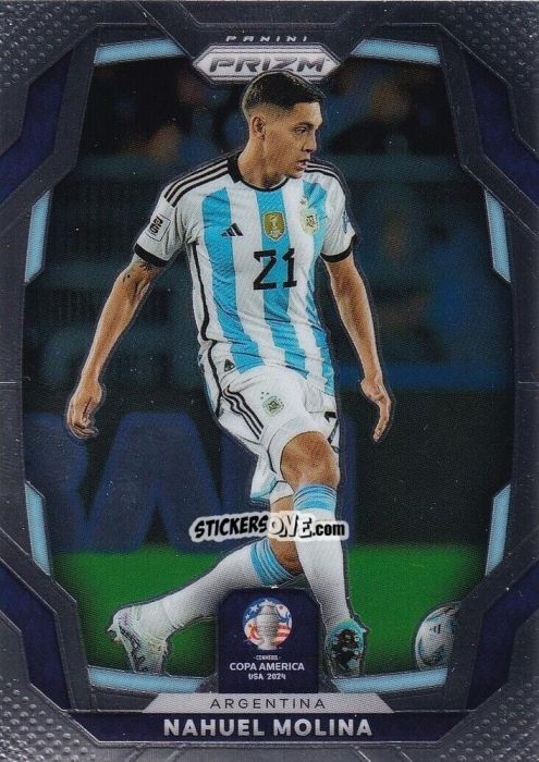 Figurina Nahuel Molina - Prizm Copa America 2023-2024
 n. 10 - Panini