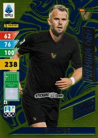 Sticker Gytkjaer - Calciatori 2024-2025. Adrenalyn XL
 n. LE-GY - Panini