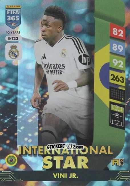 Figurina Vinícius Júnior - FIFA 365: 2024-2025. Adrenalyn XL
 n. INT23 - Panini
