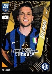 Cromo Piotr Zieliński - FIFA 365 2025
 n. 236 - Panini