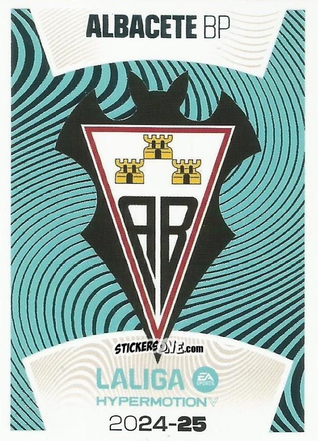 Figurina Escudo - LaLiga Hypermotion 2024-2025
 n. 2 - Panini