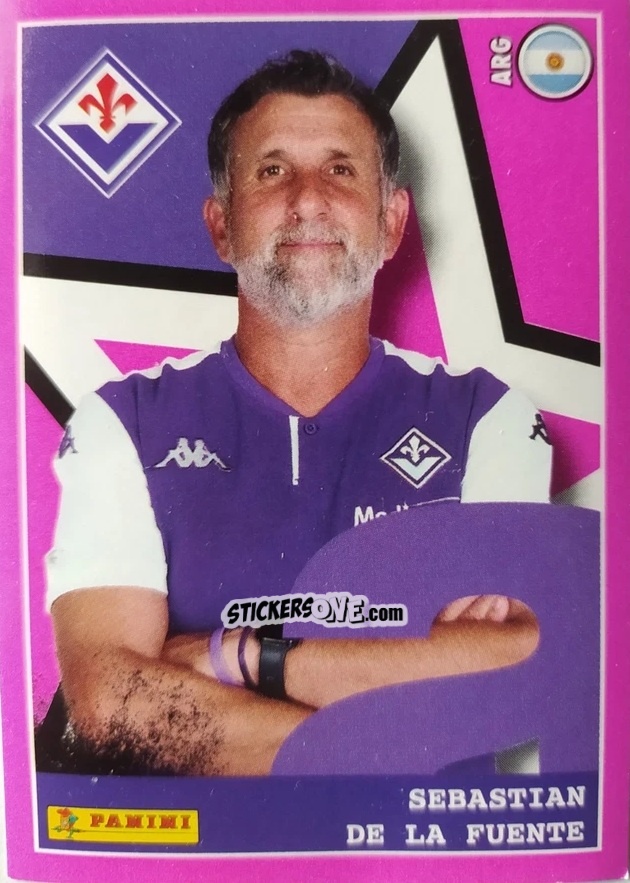 Cromo Sebastian De La Fuente (Allenatore Fiorentina) - Calciatrici 2024-2025 n. 36 - Panini