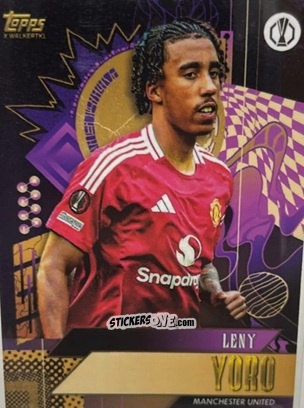 Cromo Leny Yoro - Gold UEFA Club Competitions 2024-2025
 n. 32 - Topps