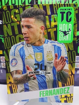 Sticker Enzo Fernández - FIFA Top Class 2025
 n. HG22 - Panini
