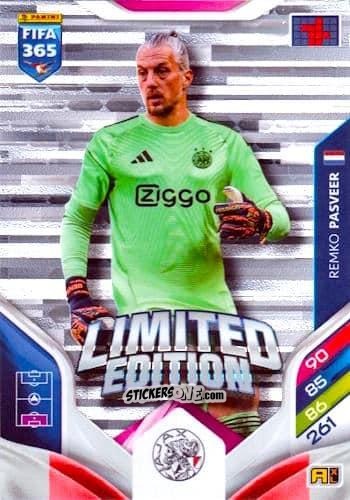 Cromo  Remko Pasveer  - Fifa 365: 2025-2026. Adrenalyn Xl n. LE-40 - Panini
