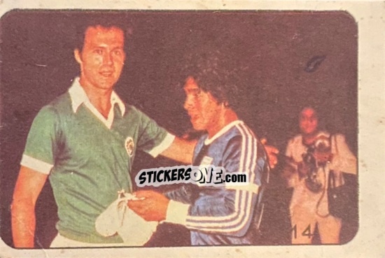 Cromo  Franz Beckenbauer / Diego Maradona - Super Futbol 1979 n. 14 - Industria Argentina (Crack)