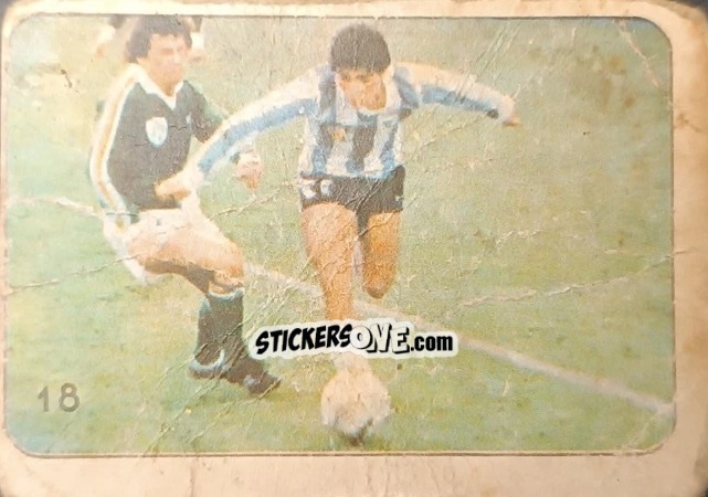 Cromo  Diego Maradona  - Super Futbol 1979 n. 18 - Industria Argentina (Crack)