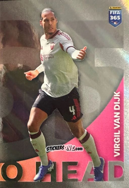 Figurina Virgil van Dijk (Liverpool FC) - Fifa 365 2026 n. 356 - Panini