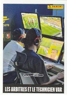Figurina Arbitres Et Techniciens Var - Foot Ligue 1 2025-2026
 n. 555 - Panini