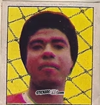 Figurina Escurinho - Campeonato Nacional 76
 n. 18 - Editora e Impressora Graf Set Ltda