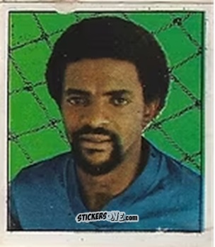 Figurina Ze Carlos - Campeonato Nacional 76
 n. 30 - Editora e Impressora Graf Set Ltda