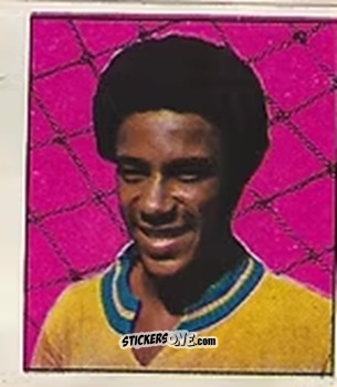 Cromo Jorge Luiz - Campeonato Nacional 76
 n. 71 - Editora e Impressora Graf Set Ltda