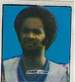 Figurina Souza - Campeonato Nacional 76
 n. 304 - Editora e Impressora Graf Set Ltda