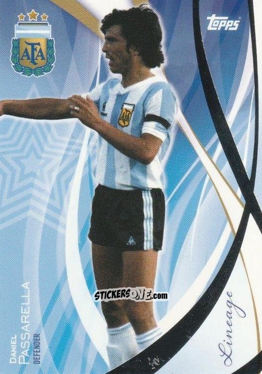 Figurina Daniel Passarella - Argentina 2024 Lineage n. 39 - Topps