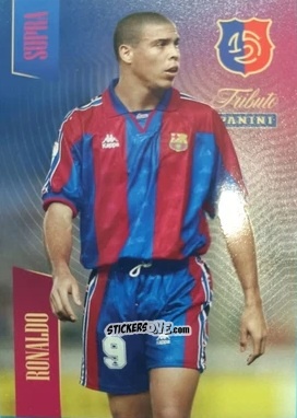 Figurina Ronaldo Luis Nazario - El Año De Las Luces - Tributo FC Barcelona 1899-2024
 n. 82 - Panini