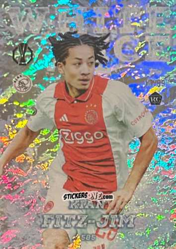 Sticker Kian Fitz-Jim - Total Football 2024-2025
 n. 585 - Topps
