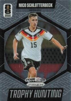 Sticker Nico Schlotterbeck - FIFA World Cup 2026. Prizm
 n. TH2 - Panini