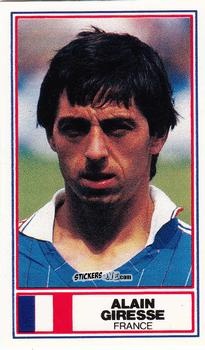 Figurina Alain Giresse - Football International Stars 1984
 n. 20 -  Rothmans
