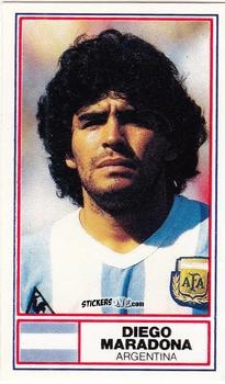 Cromo Diego Maradona - Football International Stars 1984
 n. 28 -  Rothmans
