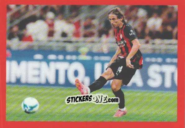 Cromo Luka Modric In Action - A.C. Milan 2025-2026
 n. 4 - Euro Publishing